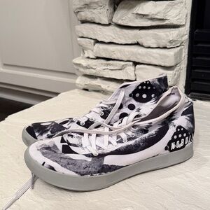 NoBull Sold Out Artist For Humanity Mid Trainers